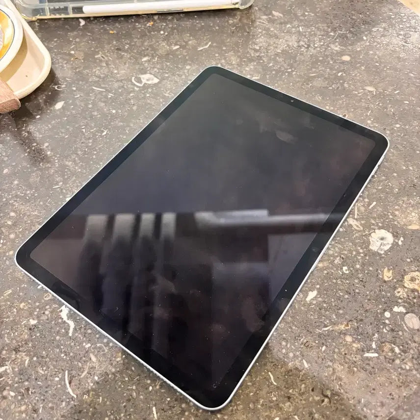 [BUNJANG] Apple iPad Air (4th Gen) 11-inch - Screen Damaged (For Parts) / 아이패드 에어(4세대) 11인치 스크린 파손 부품용
