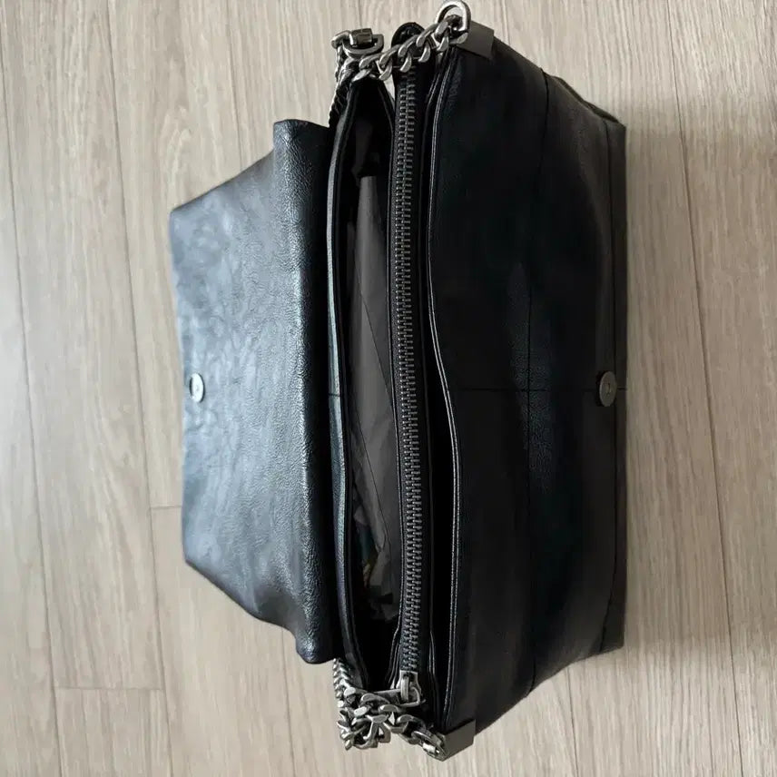 [BUNJANG] Black Leather Chain Shoulder Bag / 블랙 레더 체인 숄더백
