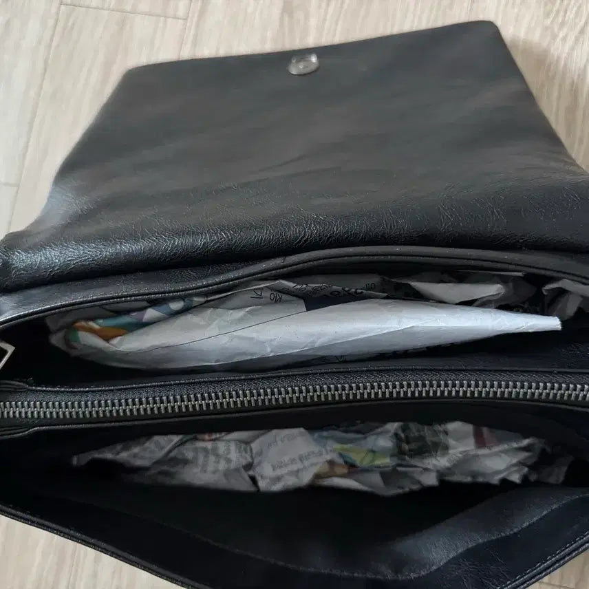 [BUNJANG] Black Leather Chain Shoulder Bag / 블랙 레더 체인 숄더백