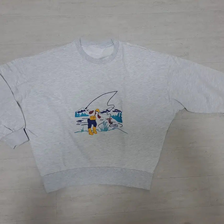 [BUNJANG] Rosebay Embroidered Fisherman Sweatshirt / 로즈베이 자체제작 맨투맨-가격내림