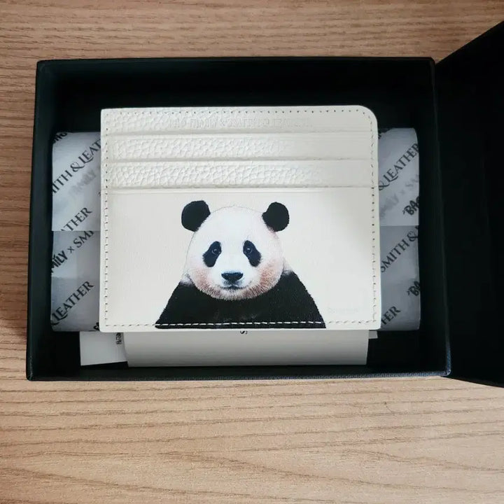[BUNJANG] Everland Pu Bao Card Holder / 푸바오 카드지갑