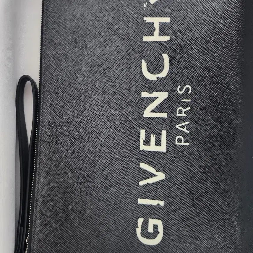 [BUNJANG] Givenchy Black Leather Clutch Bag / 새상품급 지방시 블랙 레더 클러치 백