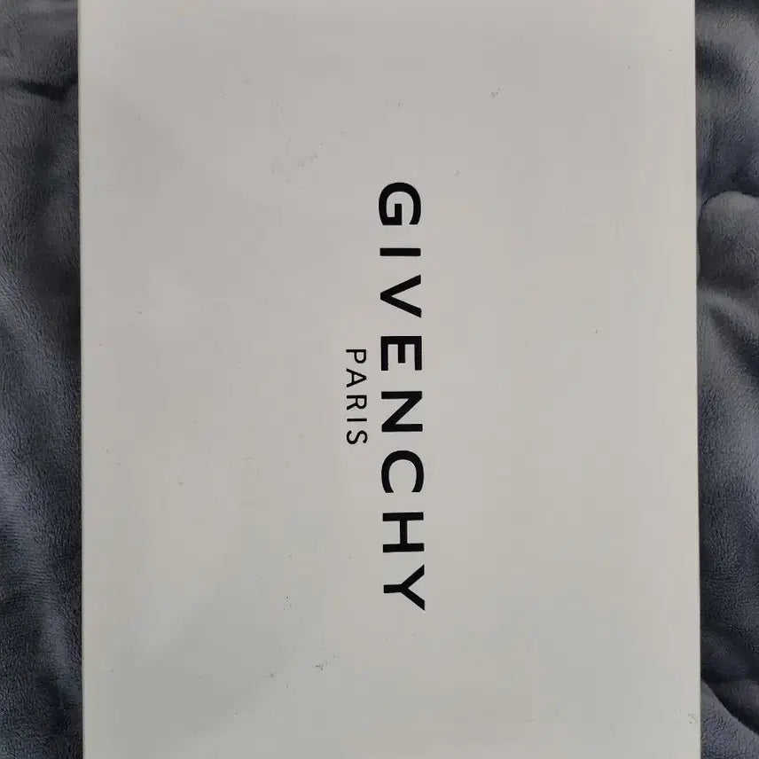 [BUNJANG] Givenchy Black Leather Clutch Bag / 새상품급 지방시 블랙 레더 클러치 백