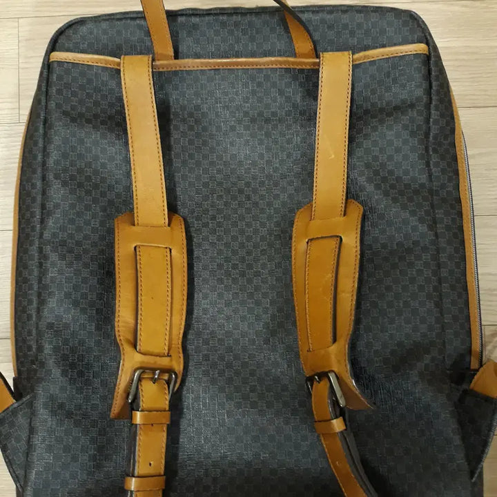 [BUNJANG] DAKS Leather Backpack / 닥스 백팩 DAKS 가방