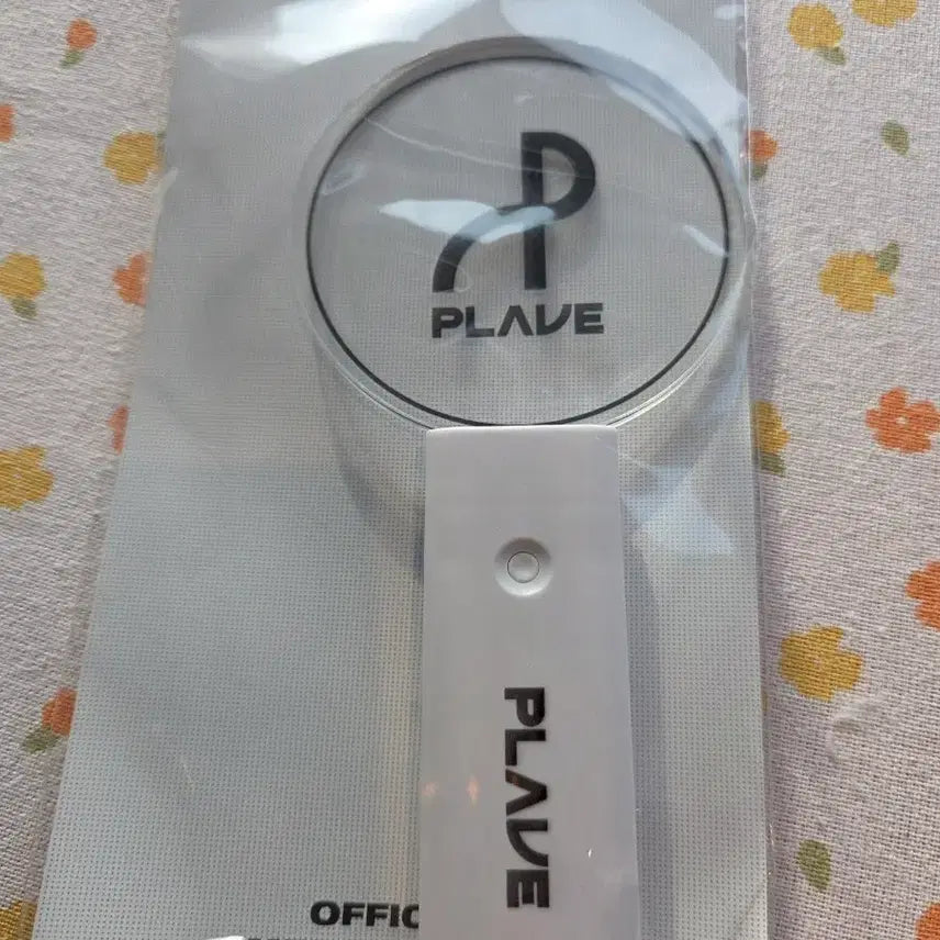 [SOLD OUT] 플레이브 아돌라 응원봉