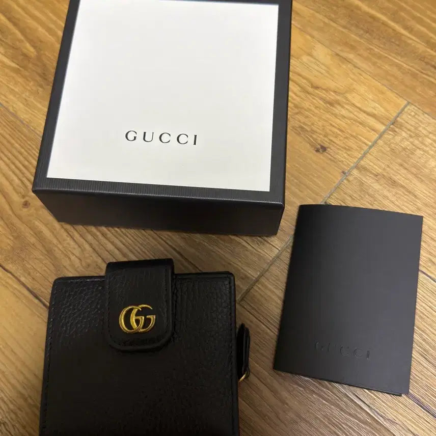 [BUNJANG] Gucci GG Marmont Black Flap Wallet / 구찌 GG마몬트 플랩 반지갑