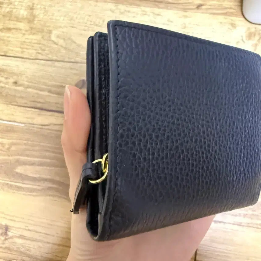 [BUNJANG] Gucci GG Marmont Black Flap Wallet / 구찌 GG마몬트 플랩 반지갑