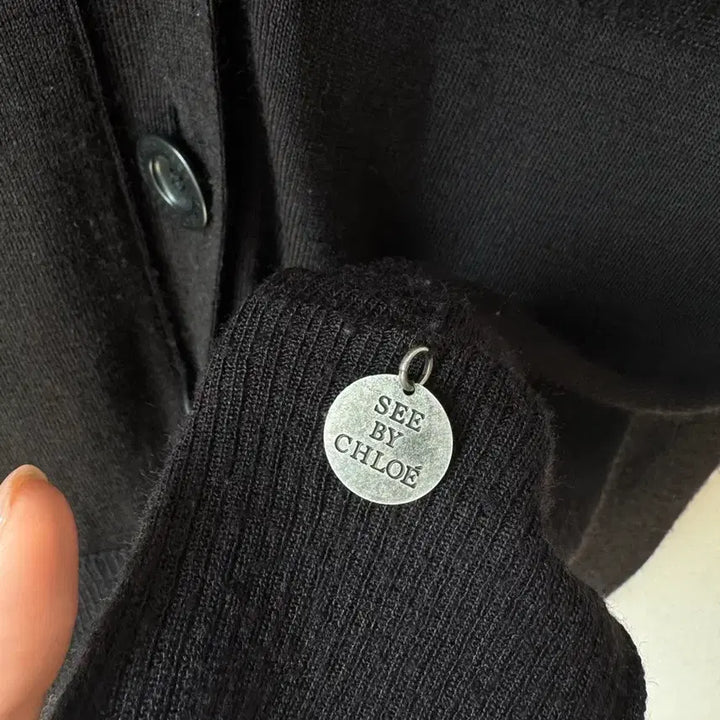 [BUNJANG] See By Chloe Wool Silk Blend Black Cardigan / SEE BY CHLOE 끌로에 울실크 혼방 블랙 가디건 55