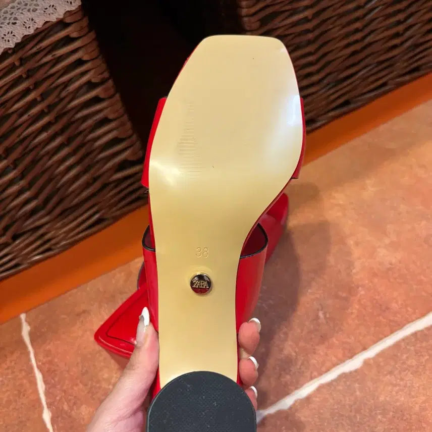 [SOLD OUT] (새제품) ZARA 자라 레드 샌들 뮬 240