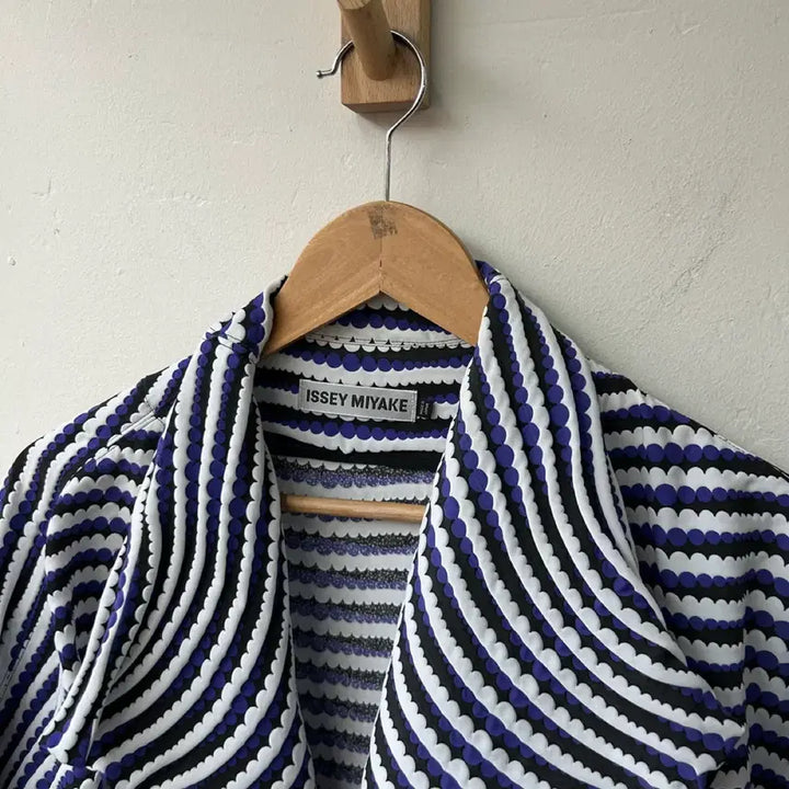 [BUNJANG] Issey Miyake Pleats Coat / 16484 - 이세이 미야케 플리츠 코트