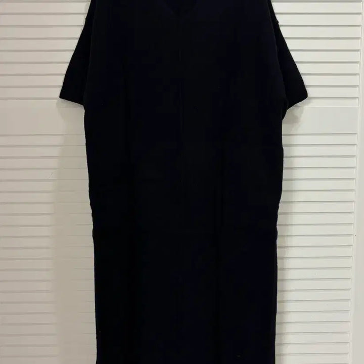 [BUNJANG] SEKANSKEEN Loose Knit Dress Black / 울100% SEKANSKEEN 세컨스킨 루즈 니트 원피스 블랙