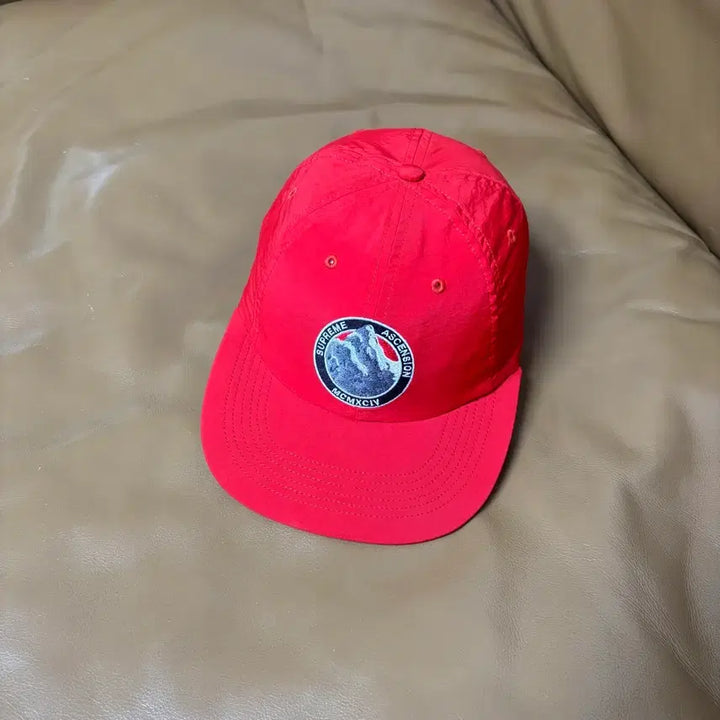 [BUNJANG] Supreme 6-Panel Ball Cap Hat Snow Mountain Red / 슈프림 6패널 볼캡 모자 설산 레드