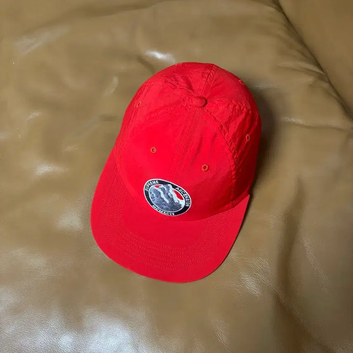 [BUNJANG] Supreme 6-Panel Ball Cap Hat Snow Mountain Red / 슈프림 6패널 볼캡 모자 설산 레드