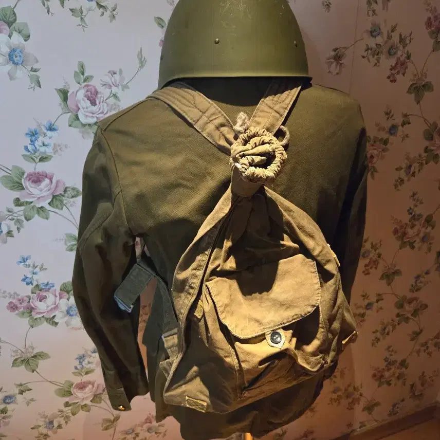[BUNJANG] Soviet WWII Combat Uniform Set (Helmet, Top, Backpack) / 소련 전투복 착장 세트철모, 상의, 배낭