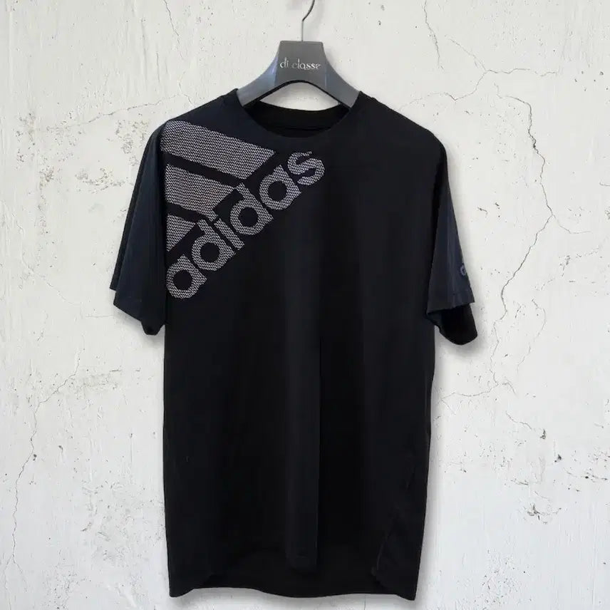 [BUNJANG] Adidas Black Short Sleeve T-Shirt Logo Accent 2XL / 아디다스 블랙 반팔 티셔츠 로고 포인트 2XL