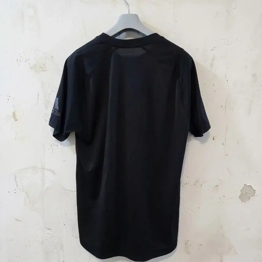 [BUNJANG] Adidas Black Short Sleeve T-Shirt Logo Accent 2XL / 아디다스 블랙 반팔 티셔츠 로고 포인트 2XL