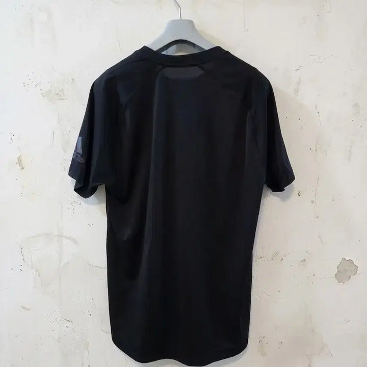 [BUNJANG] Adidas Black Short Sleeve T-Shirt Logo Accent 2XL / 아디다스 블랙 반팔 티셔츠 로고 포인트 2XL