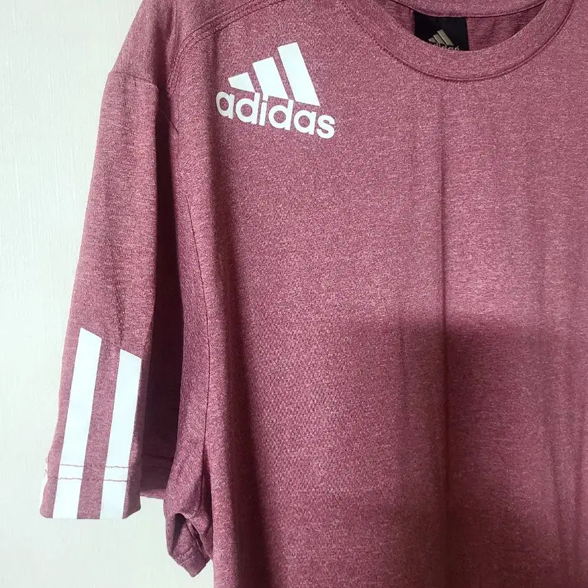 [BUNJANG] Adidas Logo &amp; Three Stripes T-Shirt / 아디다스  티셔츠105