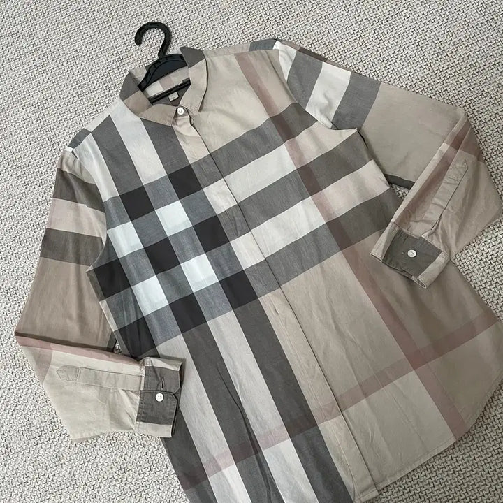 [BUNJANG] Burberry Nova Check Shirt / M 버버리 여성 노바체크 셔츠 남방 N.7277