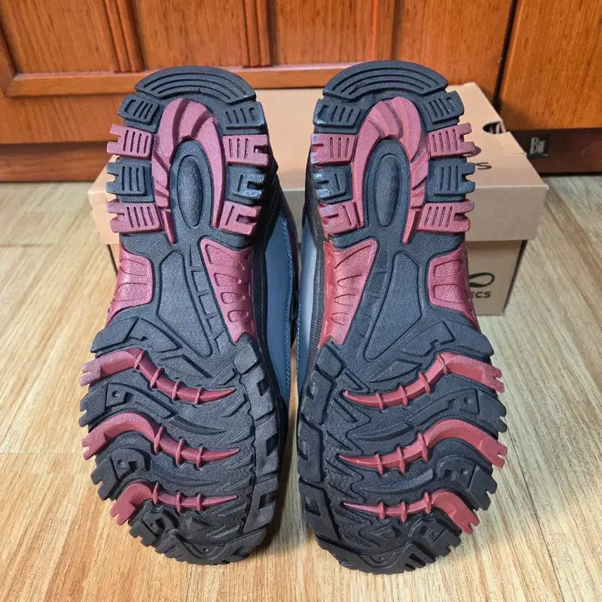 [BUNJANG] Prospecs Hiking Shoes - New / 프로스펙스 등산화 245(사이즈 작게 나왔음) - 새상품