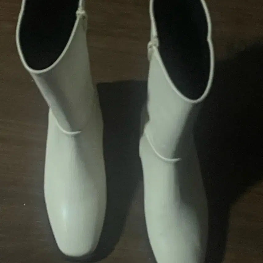 [BUNJANG] SAPPUN Ivory Ankle Boots Size 235 / (거의 새상품)사뿐 아이보리 앵클부츠 235