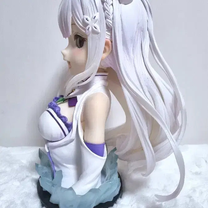 [SOLD OUT] 리제로 에밀리아 흉상 네코미미 피규어