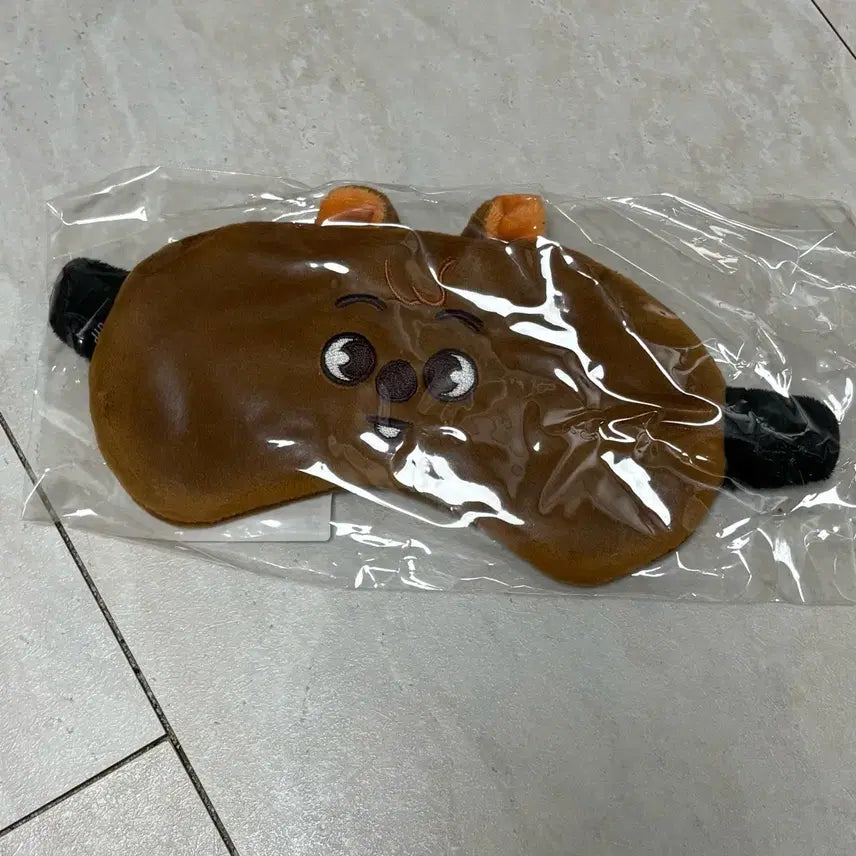 [BUNJANG] Stray Kids SKZOO Han Quokka Sleep Mask / 스트레이키즈 스키주 일본MD 한쿼카 안대