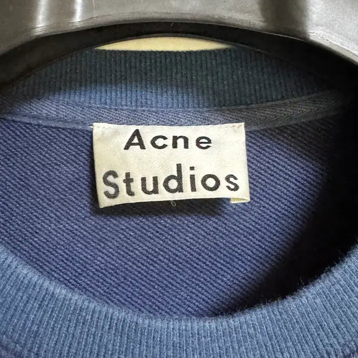 [BUNJANG] Acne Studios Banana Sweatshirt Navy / 아크네 스튜디오 바나나 맨투맨 네이비