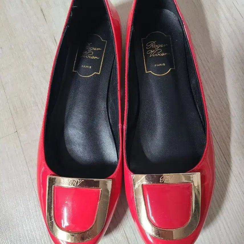 [BUNJANG] Roger Vivier Ballerina Flat Red 37 / 로저비비에 발레리나 플랫 레드37