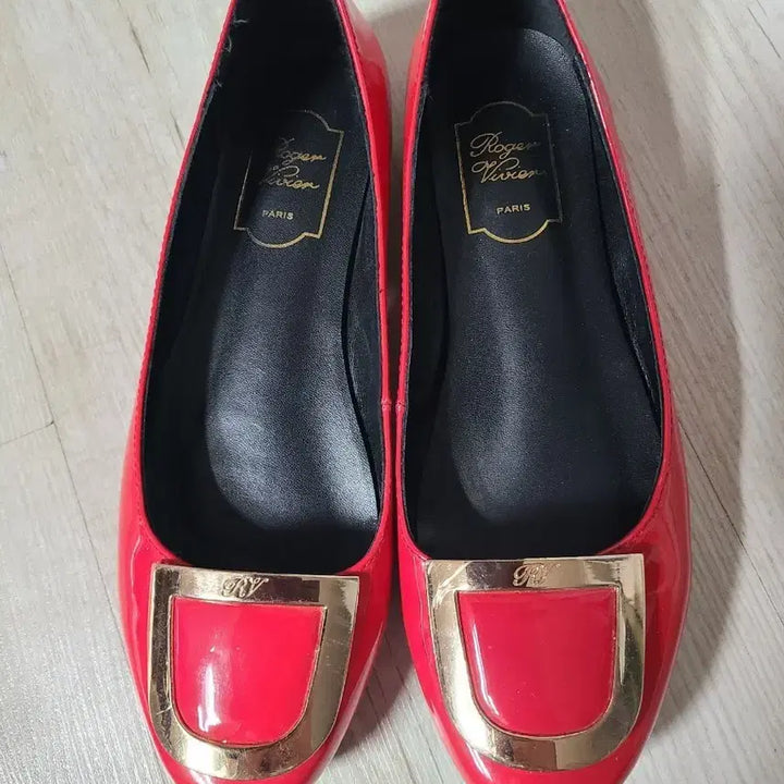 [BUNJANG] Roger Vivier Ballerina Flat Red 37 / 로저비비에 발레리나 플랫 레드37