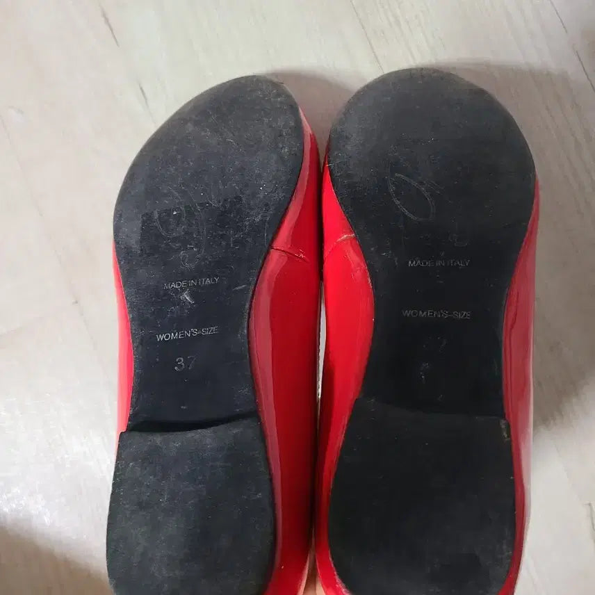 [BUNJANG] Roger Vivier Ballerina Flat Red 37 / 로저비비에 발레리나 플랫 레드37