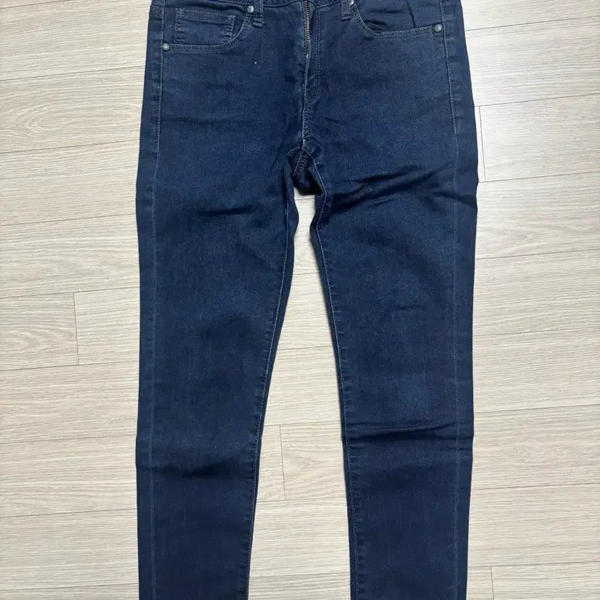 [BUNJANG] TBJ Skinny Fit Denim Pants / TBJ 일자 스키니핏 데님