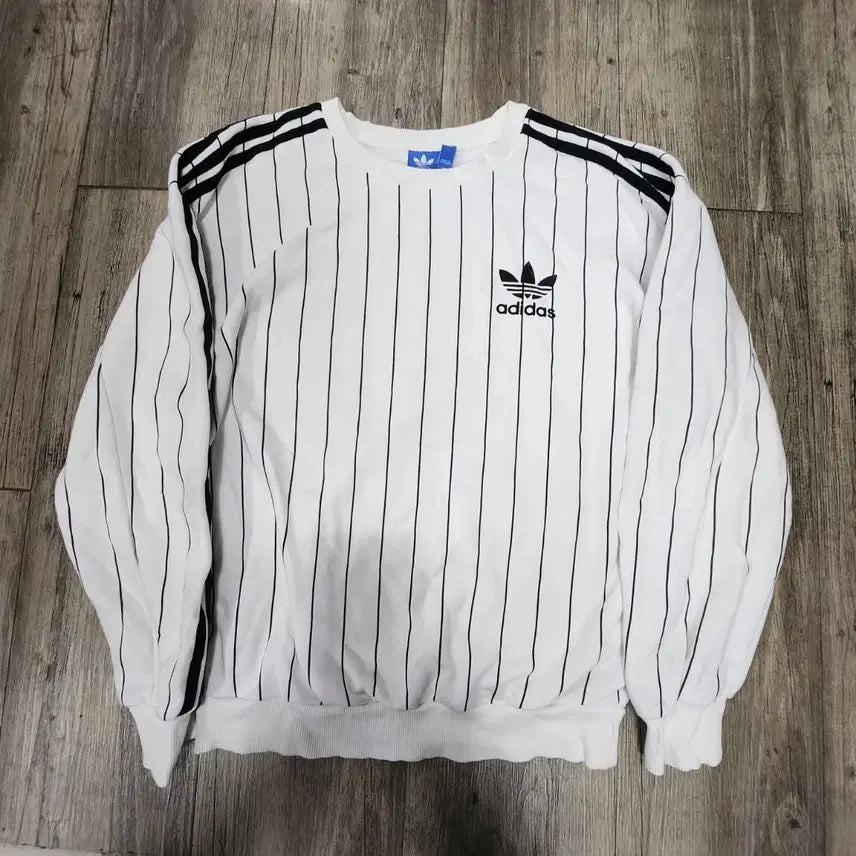 [BUNJANG] Adidas Three-Stripes Sweatshirt White / 아디다스 삼선 스트라이프 맨투맨 화이트