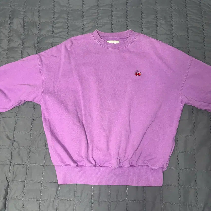 [BUNJANG] Kirsh Cherry Logo Purple Sweatshirt / 키르시 체리 로고 퍼플 맨투맨 1사이즈