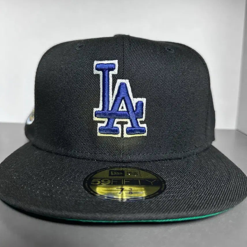 [BUNJANG] New Era LA Dodgers OG Fitted Hat / New era 뉴에라 LA다저스 OG 블랙/화이트/블루 피티드 7 3/8