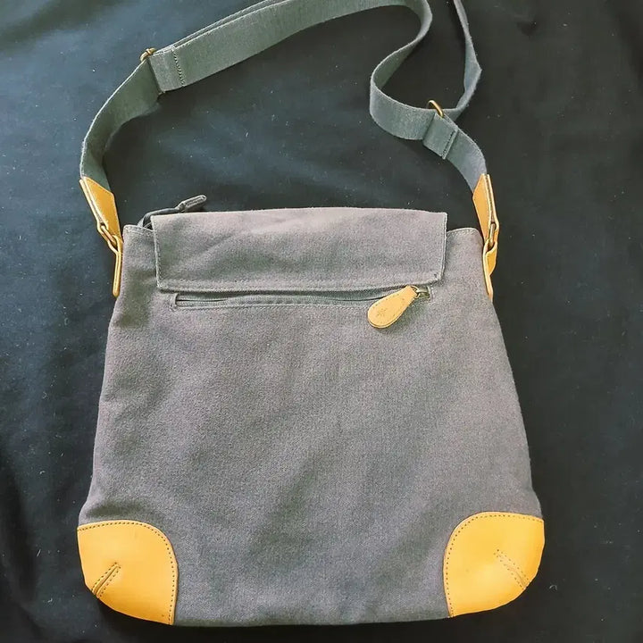 [BUNJANG] National Geographic Canvas Messenger Bag / 내셔널지오그래픽 캔버스 크로스백