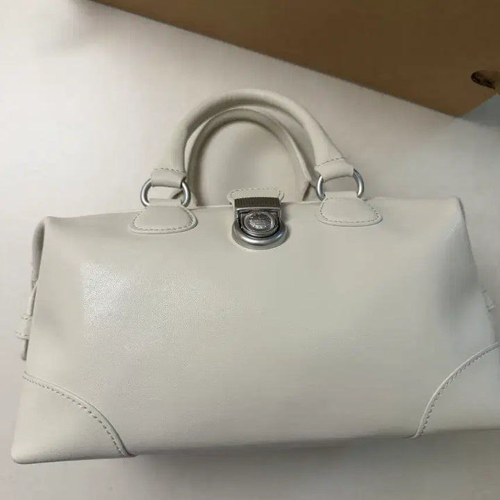 [BUNJANG] mondemonde Doctor Tote Bag Ivory / 새상품 mondemonde 몽드몽드 닥터 토트백 아이보리