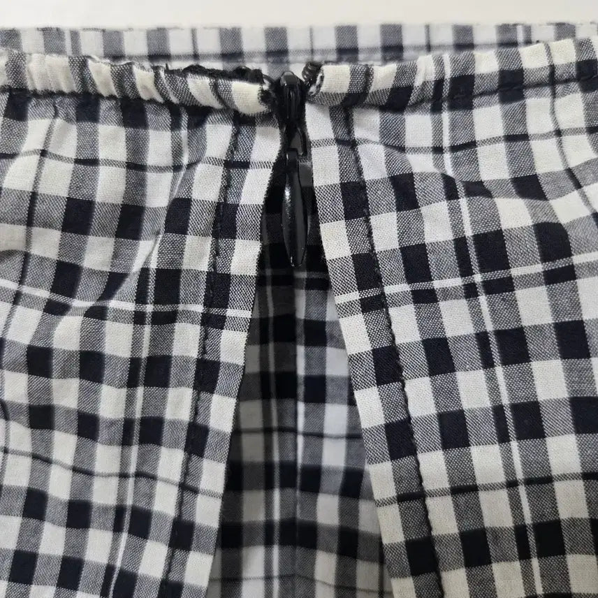 [BUNJANG] Cutout Long Checkered Dress / 체크 컷아웃 롱 원피스