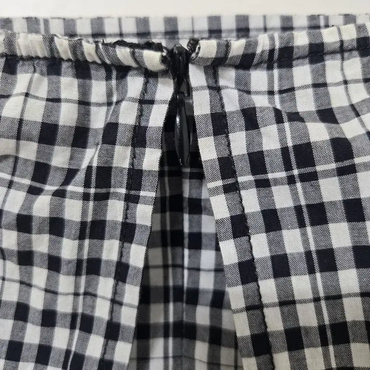 [BUNJANG] Cutout Long Checkered Dress / 체크 컷아웃 롱 원피스