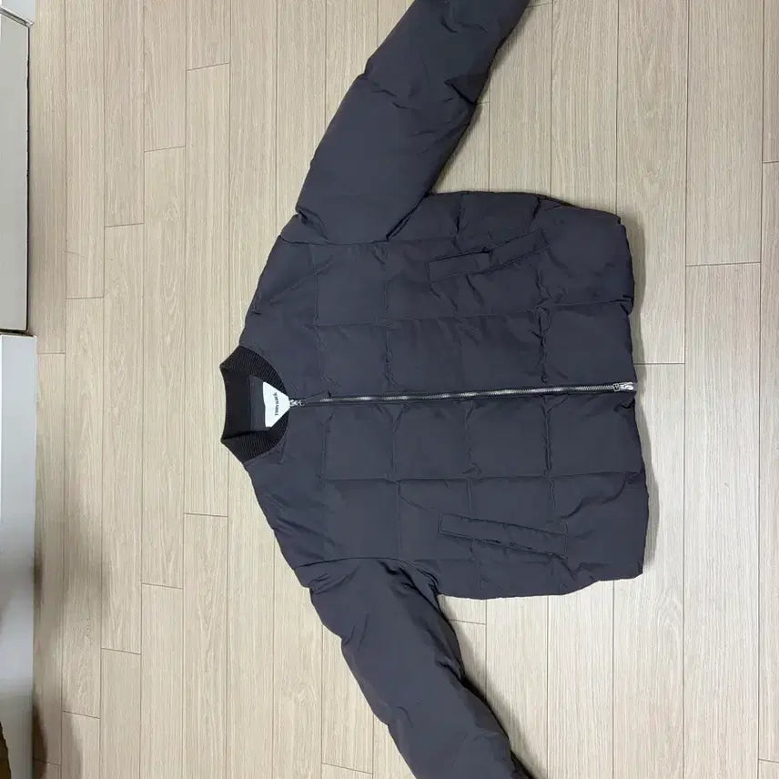 [BUNJANG] Toniqweq Quilted Goose Down Jumper / 토니웩 퀼티드 구스 다운 점퍼