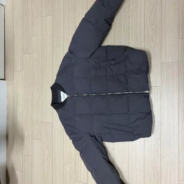 [BUNJANG] Toniqweq Quilted Goose Down Jumper / 토니웩 퀼티드 구스 다운 점퍼