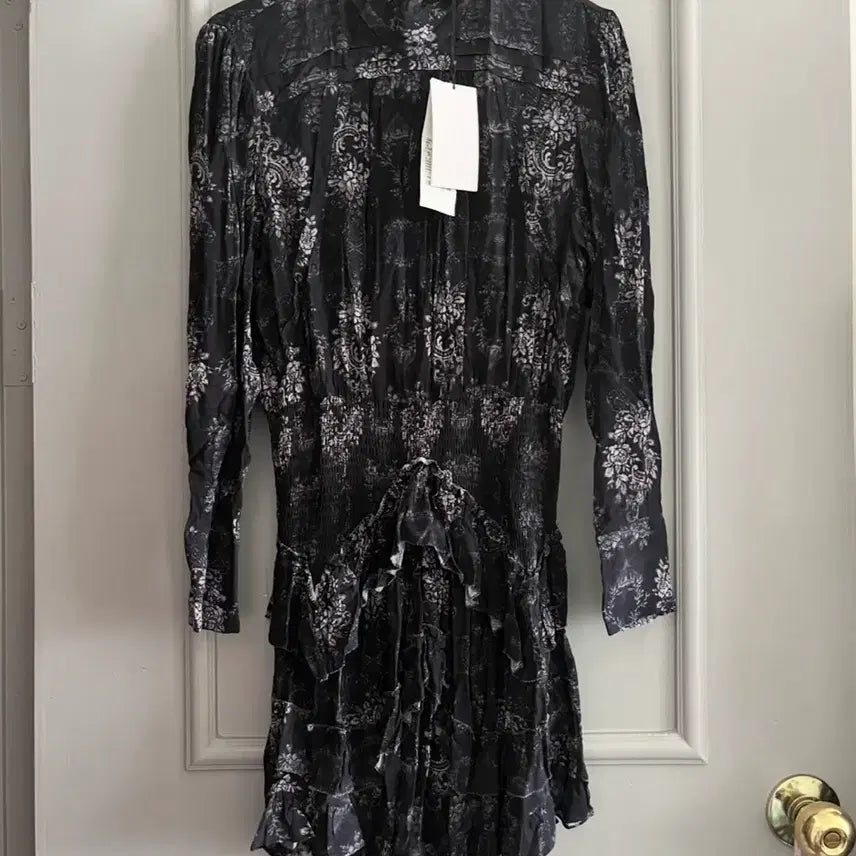 [BUNJANG] IRO Midi Dress, 2021 Collection, Size 36 / 21ss 이로 원피스 새상품 36사이즈