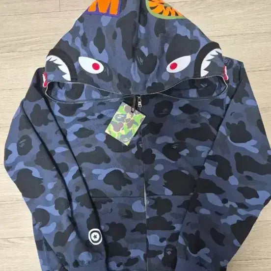 [BUNJANG] BAPE Color Camo Shark Full Zip Hoodie Navy M / [정품/새상품]베이프 컬러 카모 샤크 풀 집업 후드 청계 네이비 m