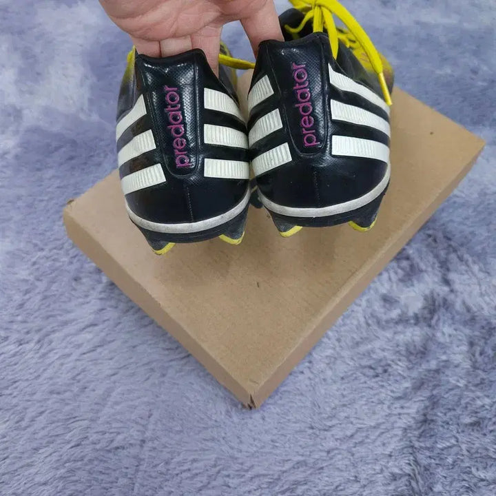 [BUNJANG] Adidas Soccer Cleats Sneakers / [270] 아디다스 축구화 운동화