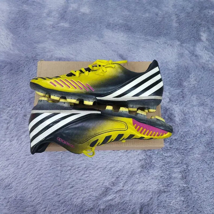 [BUNJANG] Adidas Soccer Cleats Sneakers / [270] 아디다스 축구화 운동화