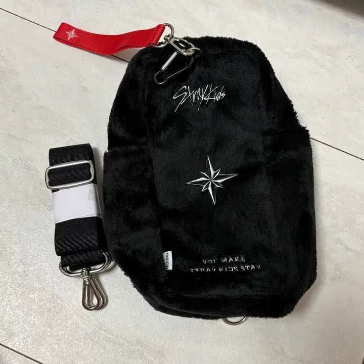 [BUNJANG] Stray Kids Official Lightstick Bag / 스트레이키즈 응원봉 가방
