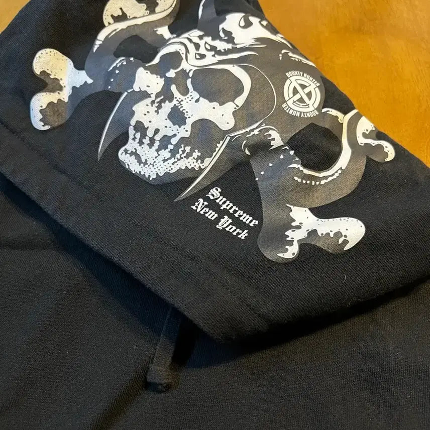 [BUNJANG] Supreme Bounty Hunter Hoodie Black / 슈프림 바운티헌터 후디 블랙