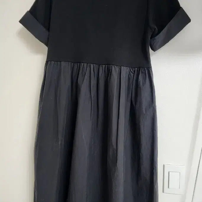 [SOLD OUT] COS 블랙 롱원피스