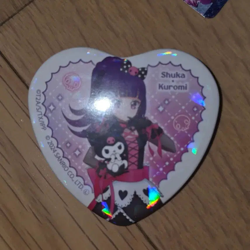 [BUNJANG] PriPara Idol Time Shuka Sanrio Collaboration Kuromi Limited Edition Can Badge / 한정 프리파라 아이돌타임 슈카 산리오 콜라보 쿠로미 캔뱃지