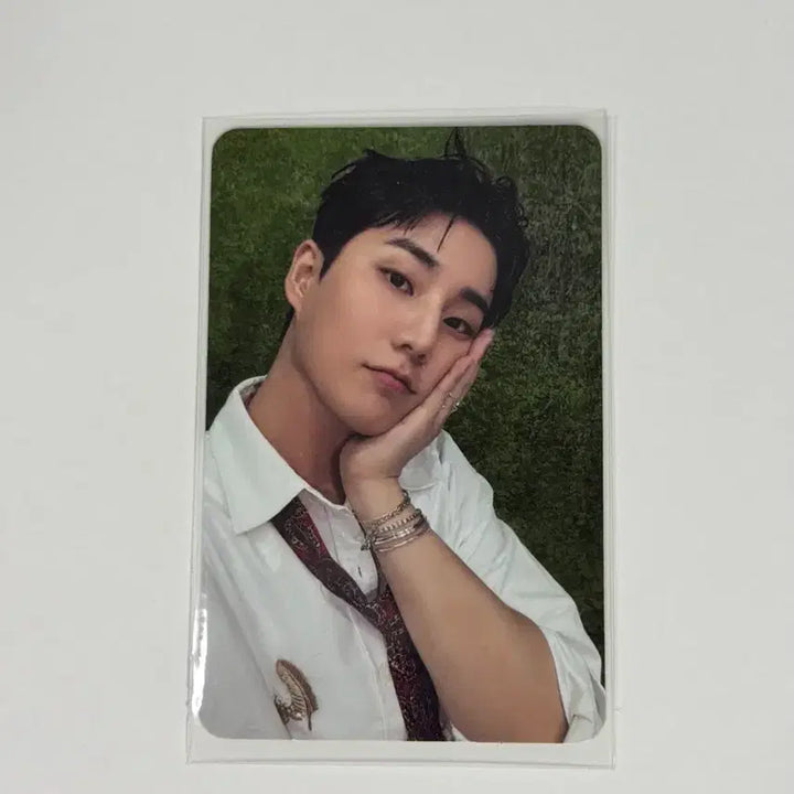 [BUNJANG] Day6 The 10th Decade Young K Photocard / 데이식스 더 데케이드 다이스버전 영케이 포카